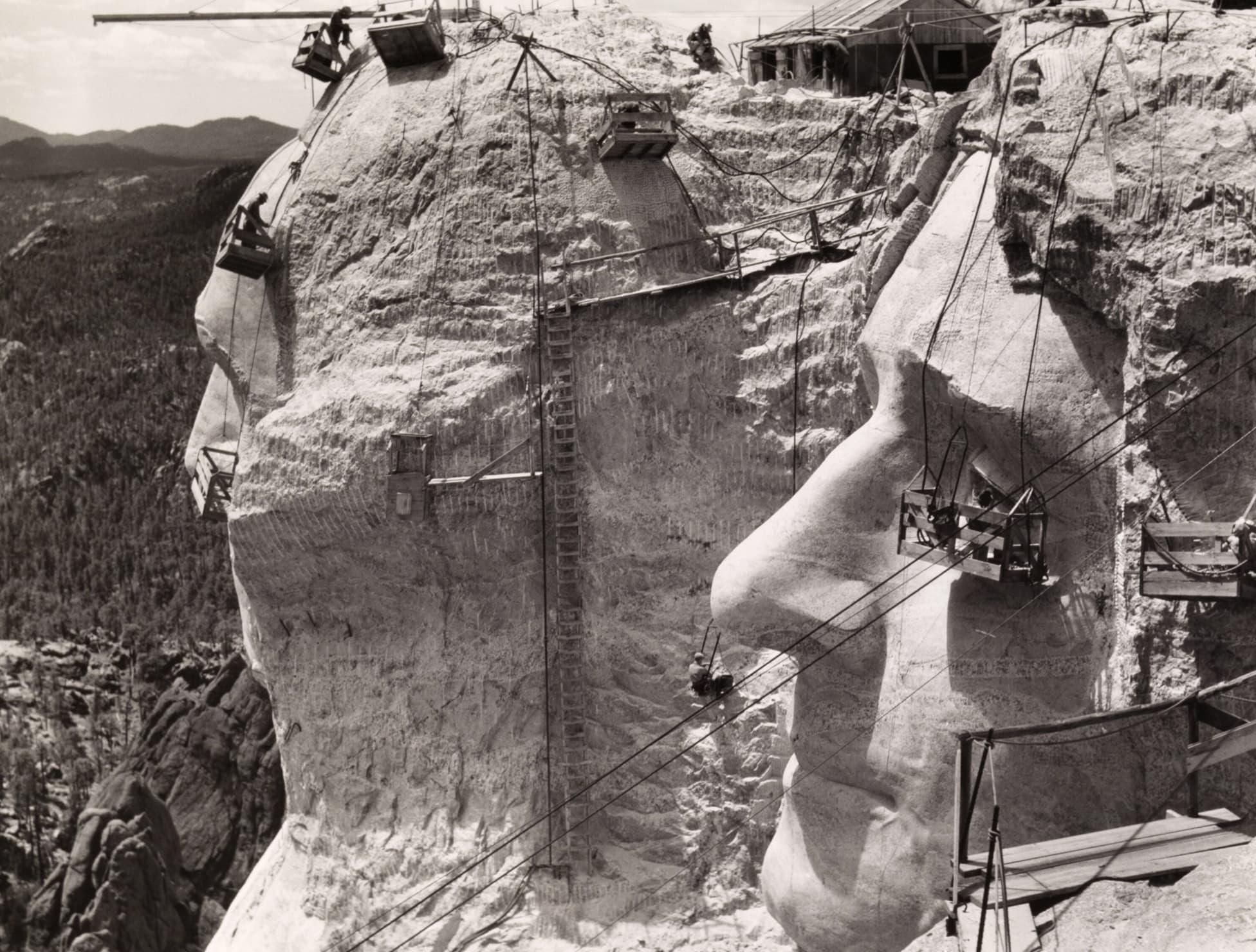 The Construction of Mount Rushmore, Told in 24 Photos